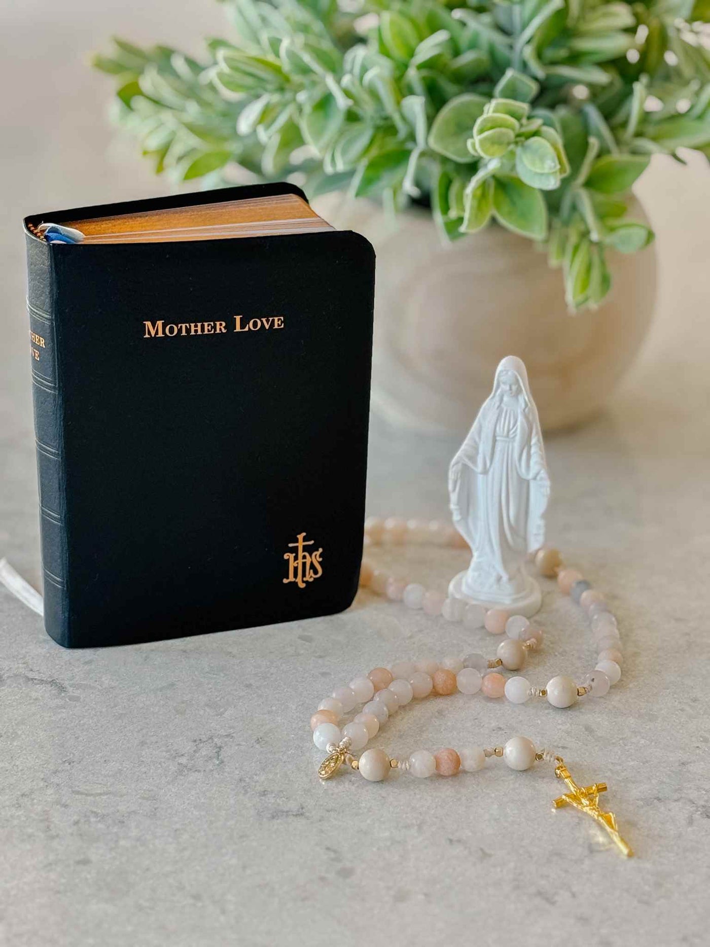 A Mother’s Heart Gift Set