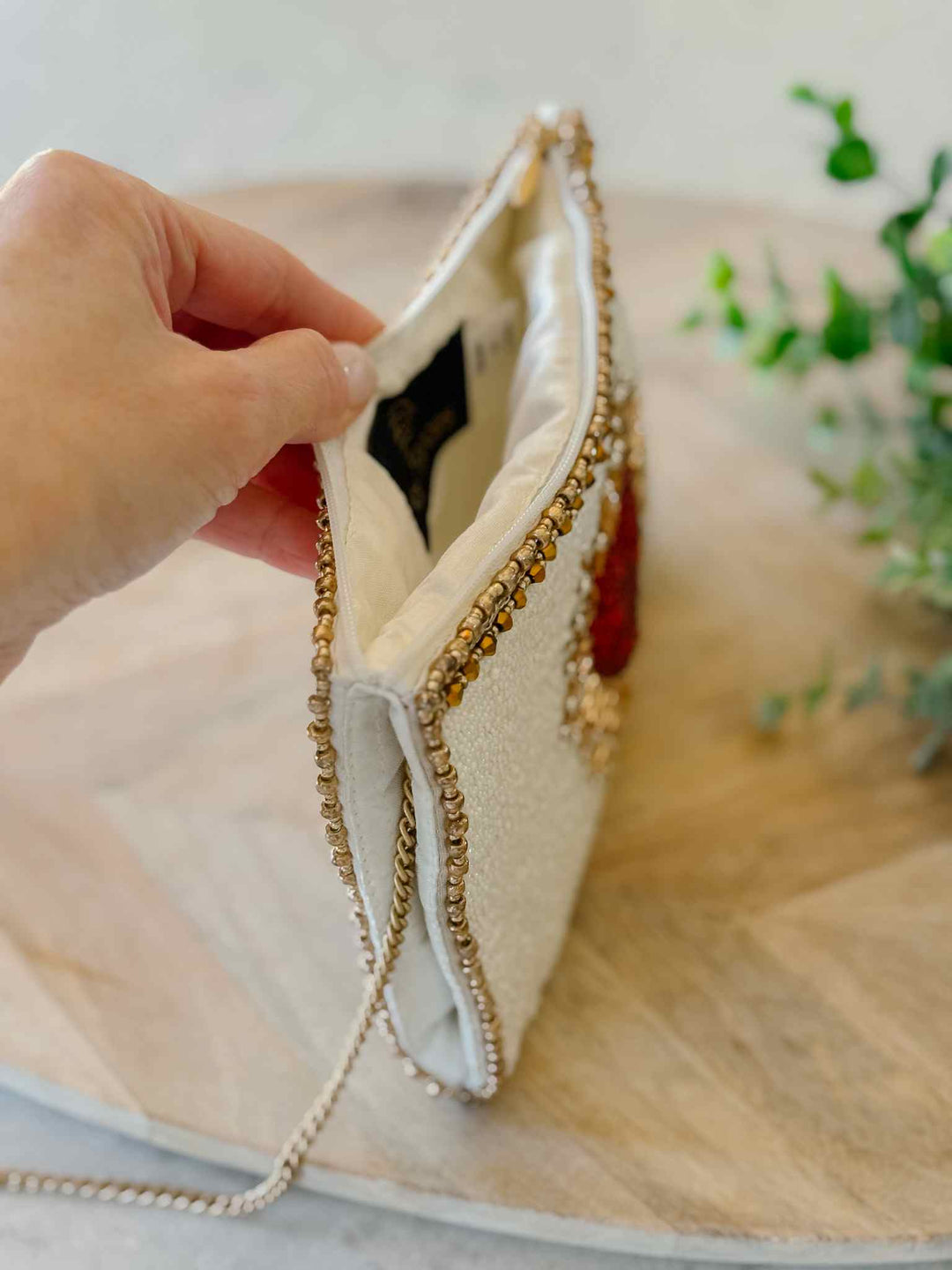 Beaded Sacred Heart Crossbody Phone Bag - Ivory