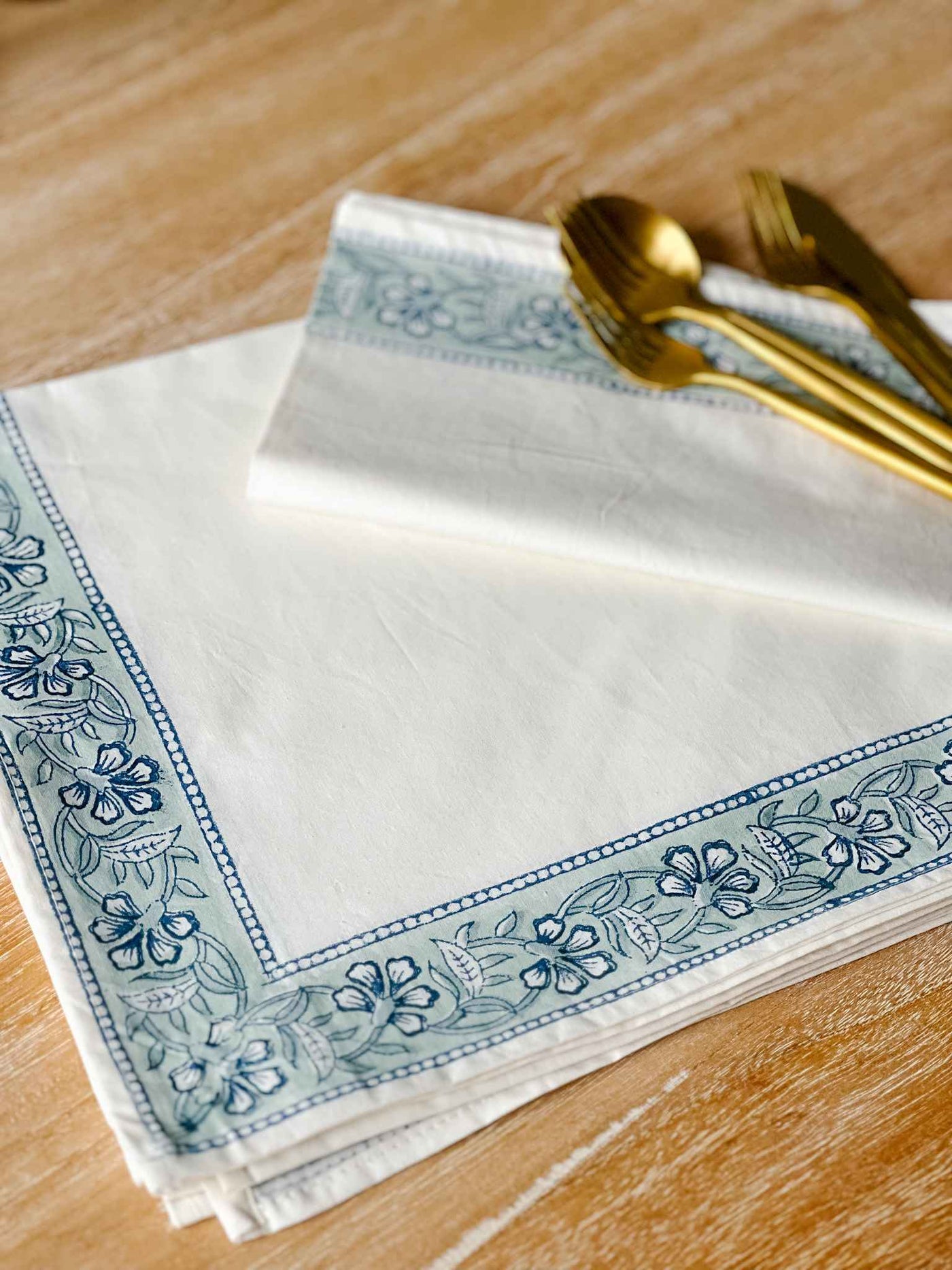 Marigold Linen Dinner Napkins Set/4