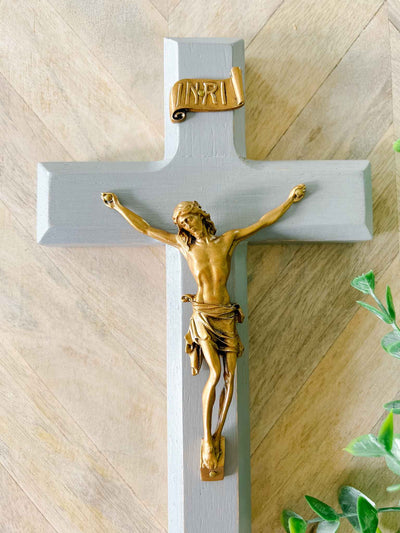 Gray Distressed Wood Crucifix