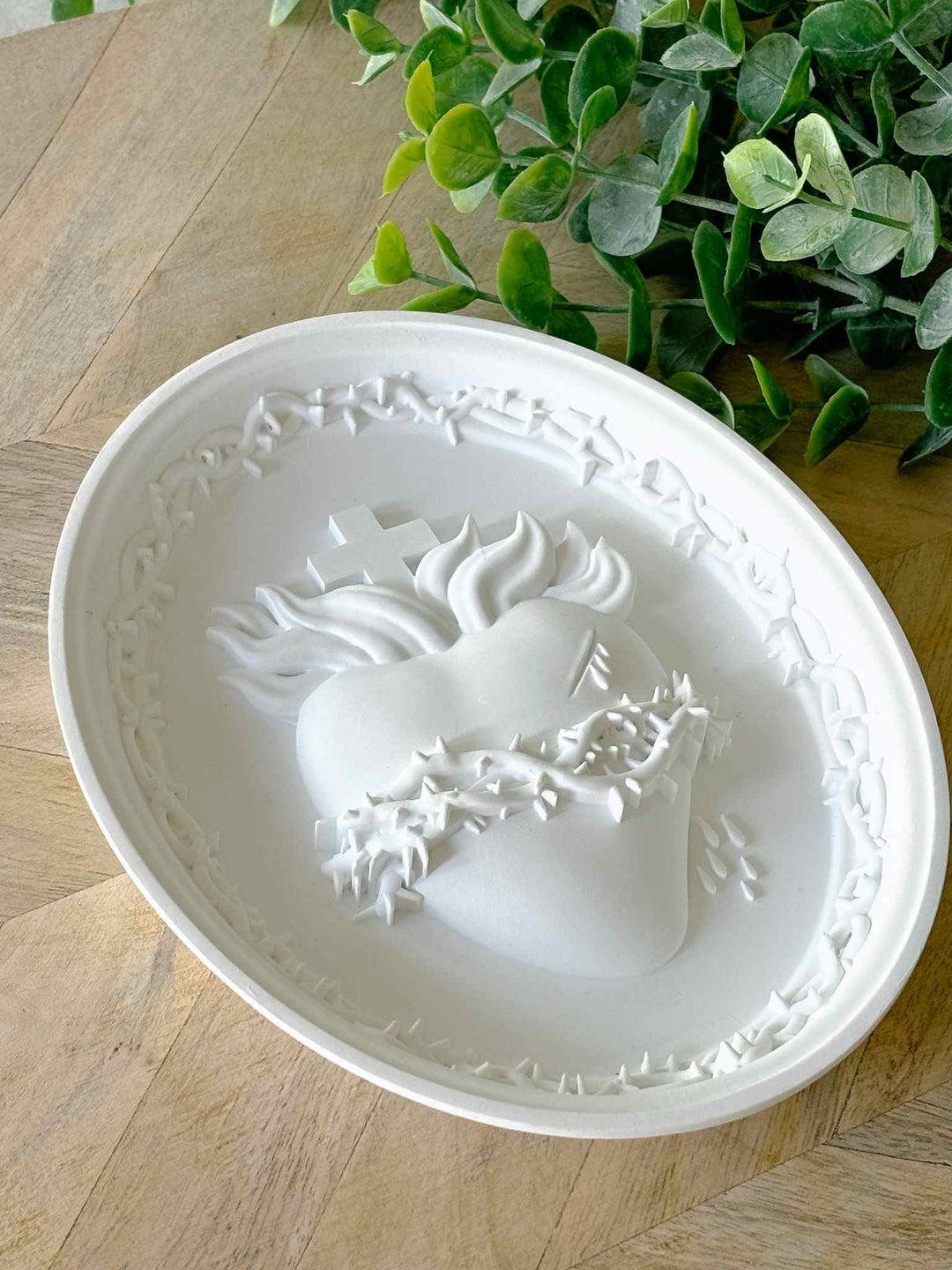 Hearts of the Holy Family Cameo - White