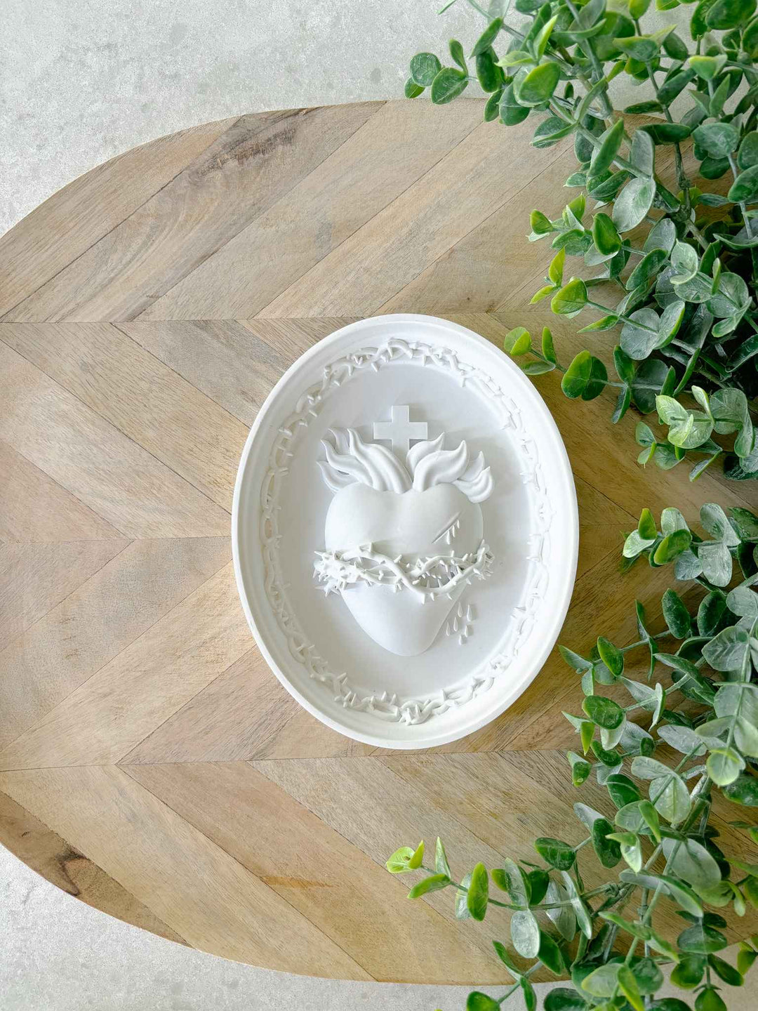 Hearts of the Holy Family Cameo - White