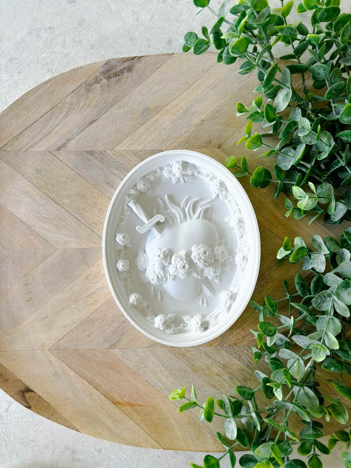 Hearts of the Holy Family Cameo - White