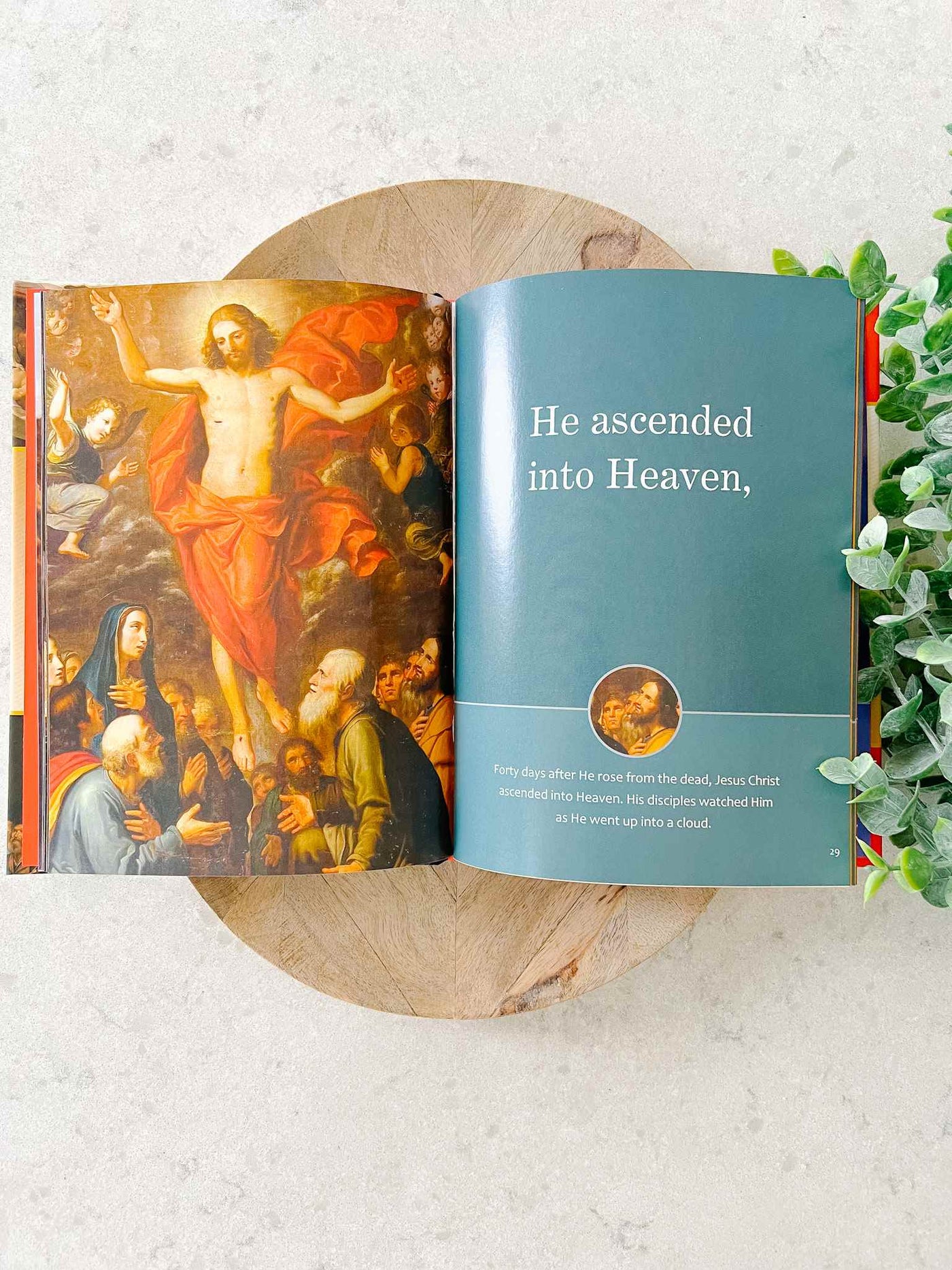 I Believe: The Apostles' Creed in Sacred Art - Book