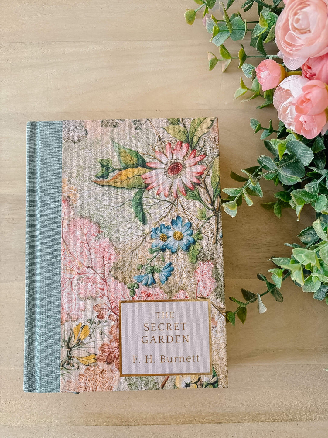 The Secret Garden Hardcover - Wordsworth Heritage Collection