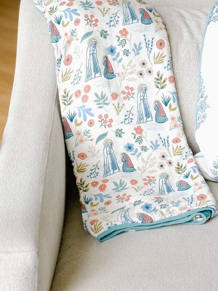 Our Lady of Lourdes &amp; St. Bernadette Quilt - Beige