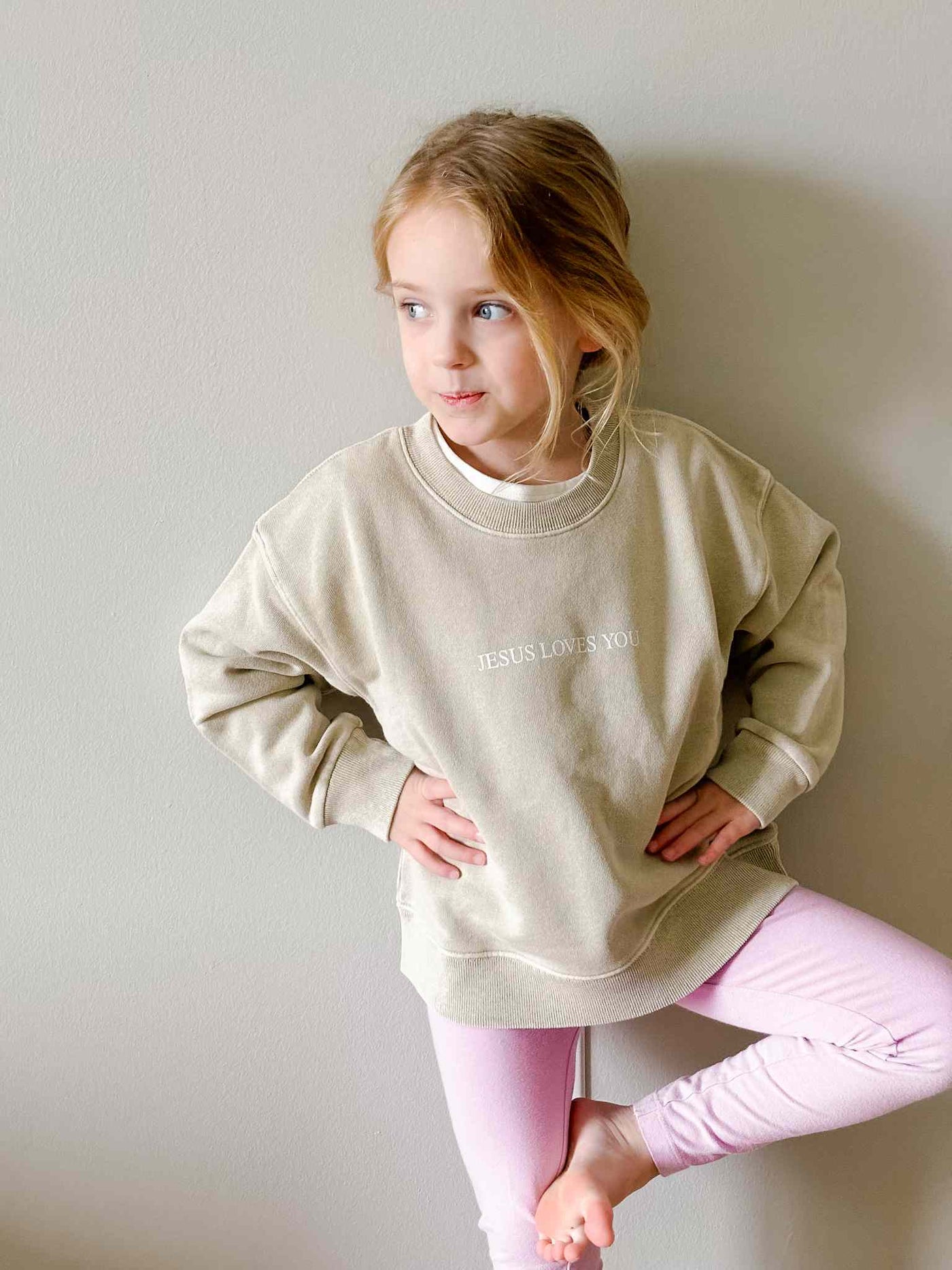 Jesus Loves You - Kids Crewneck - Neutral