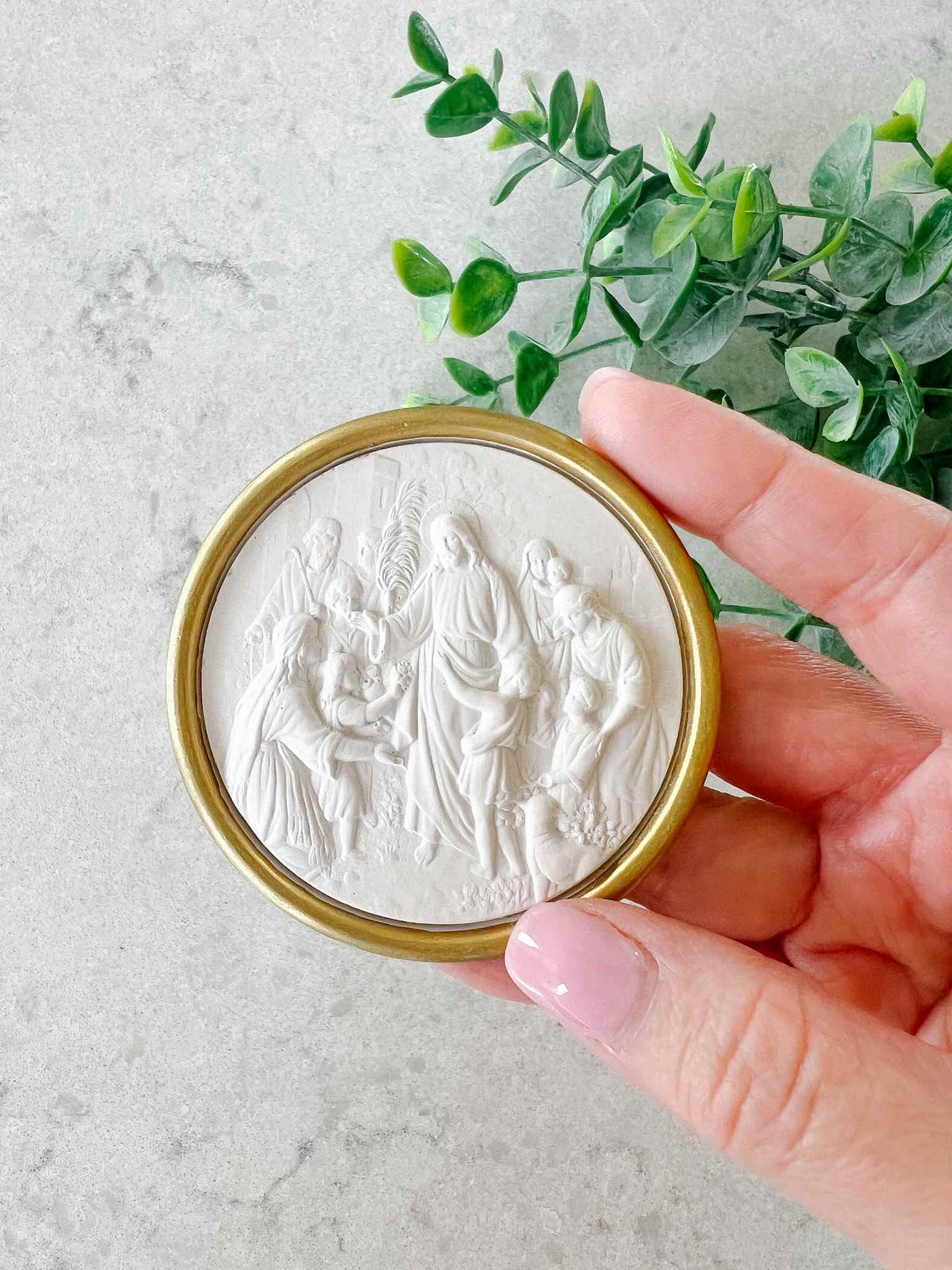 Jesus with Children Intaglio - Gold