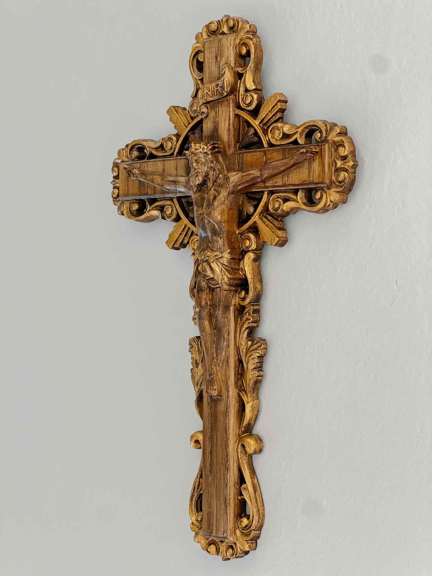 Ornate Crucifix - Gold