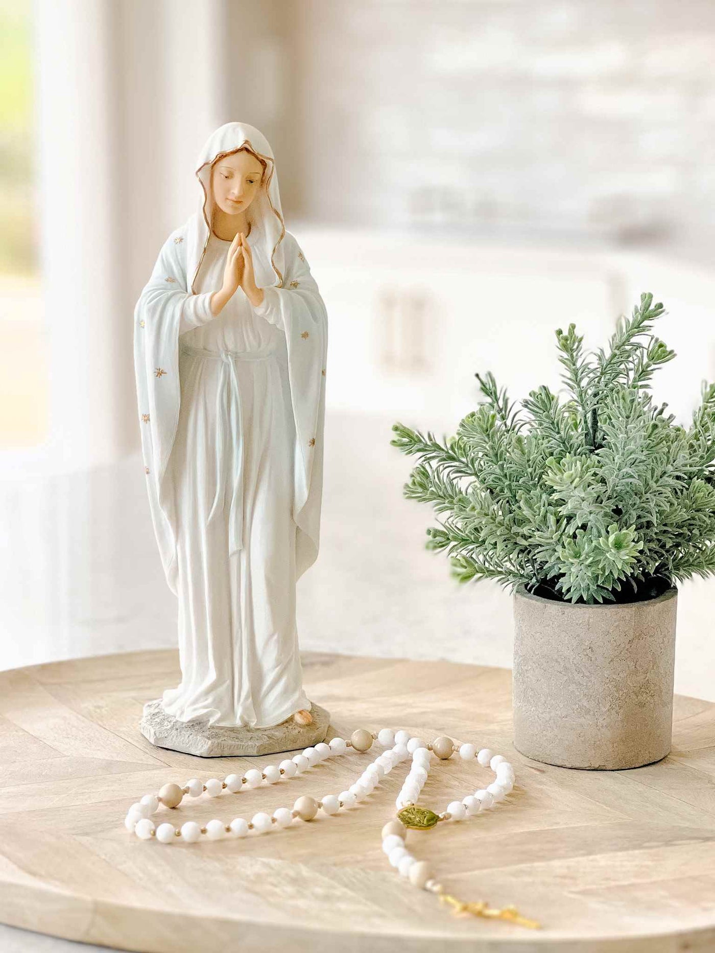 Queen of Heaven - Statue