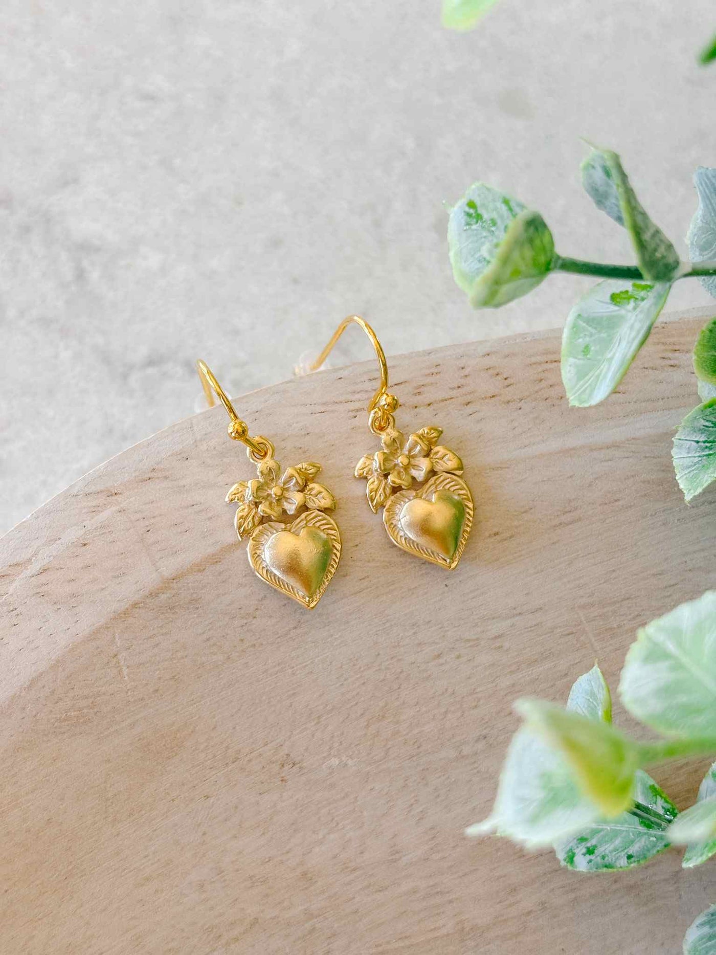 Sacred Heart Flower - Earrings