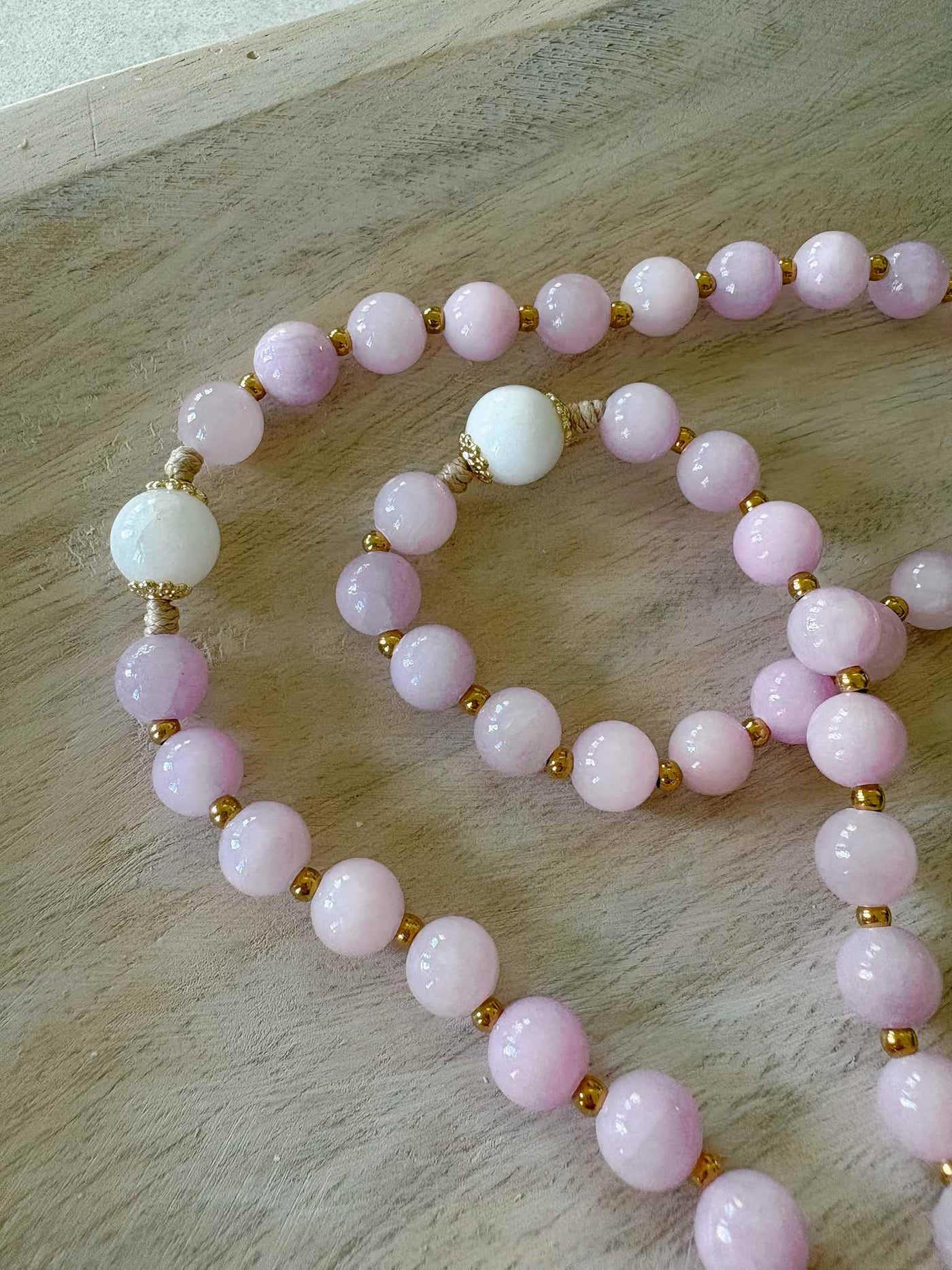 Violet Rosary - Mary's Humility