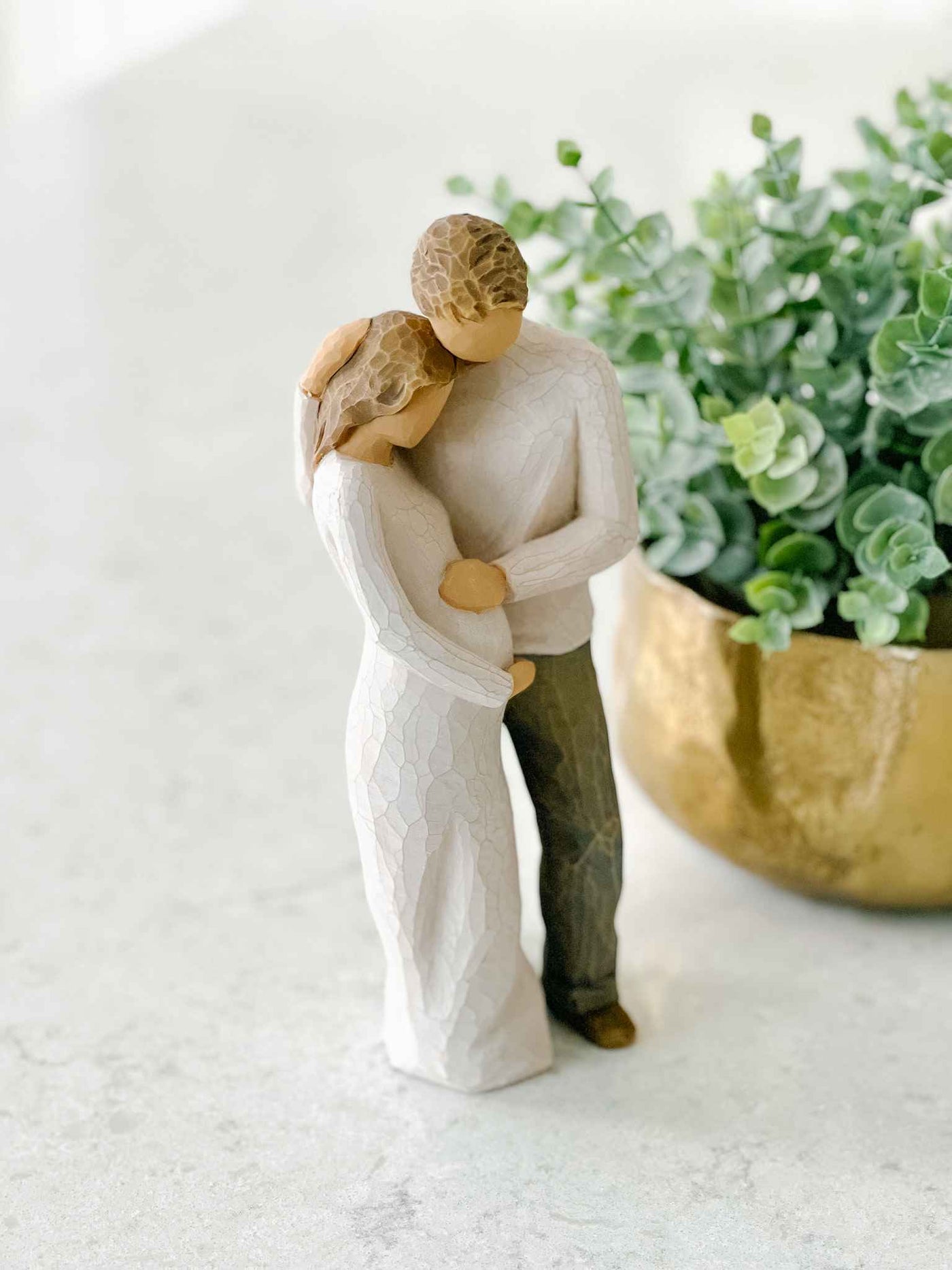 Home - Statue