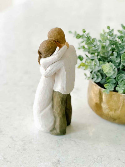 Home - Statue