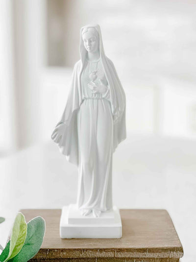 Immaculate Heart of Mary Statue