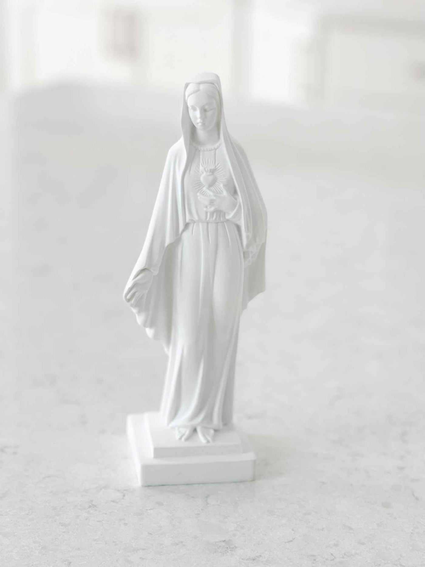 Immaculate Heart of Mary Statue