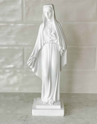 Immaculate Heart of Mary Statue