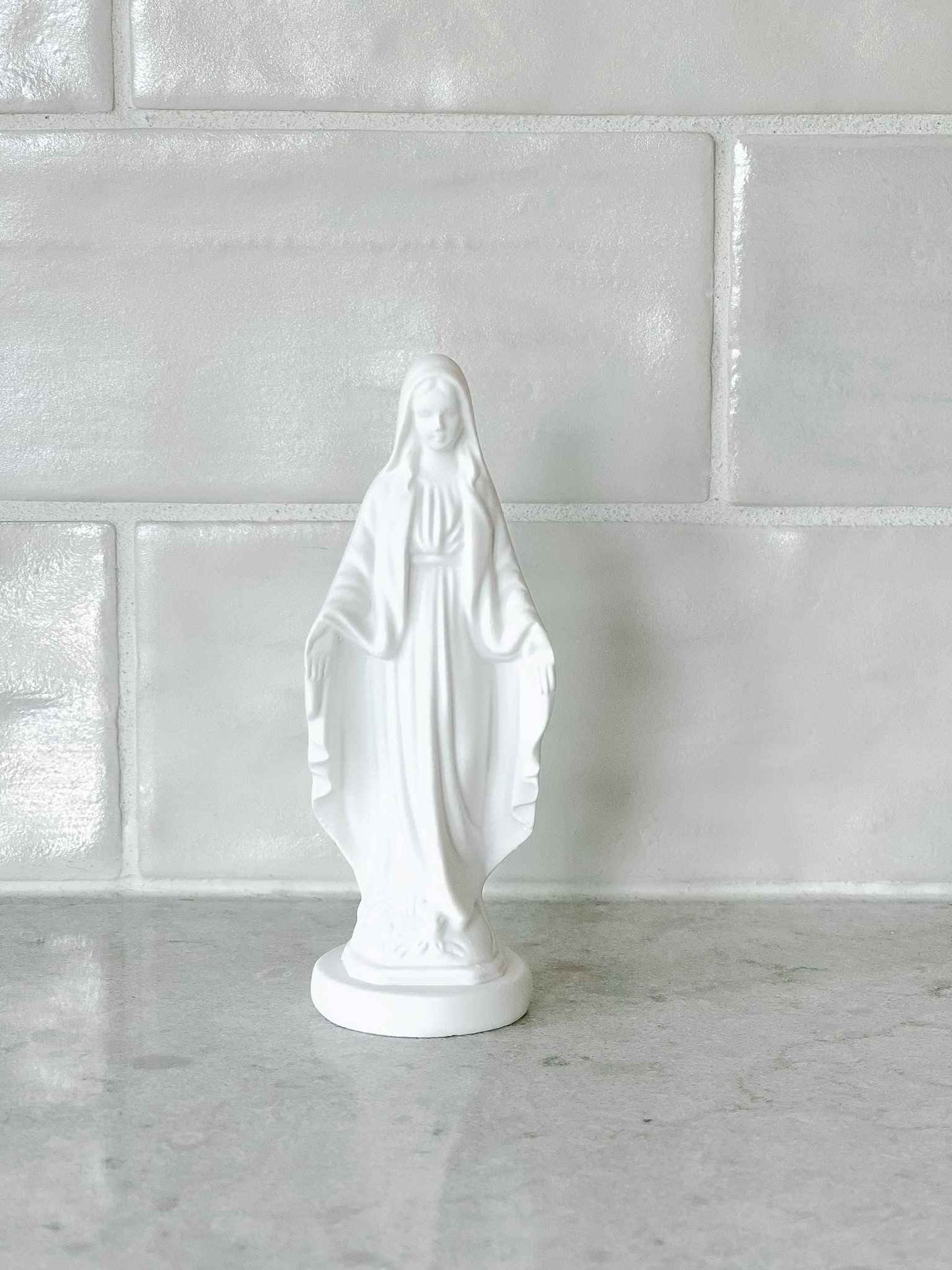 Petite Mary Statue