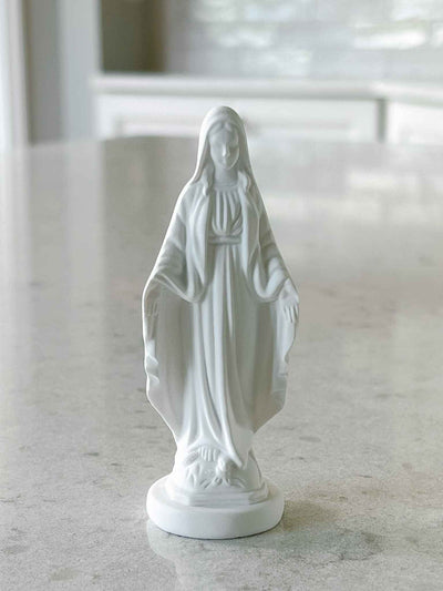Petite Mary Statue