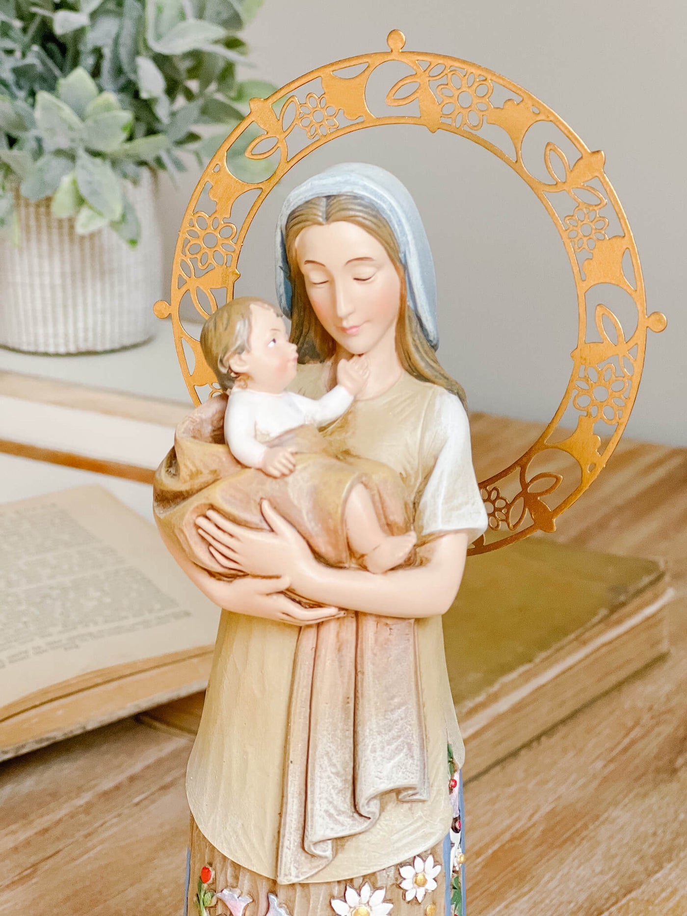 Summer Madonna Statue