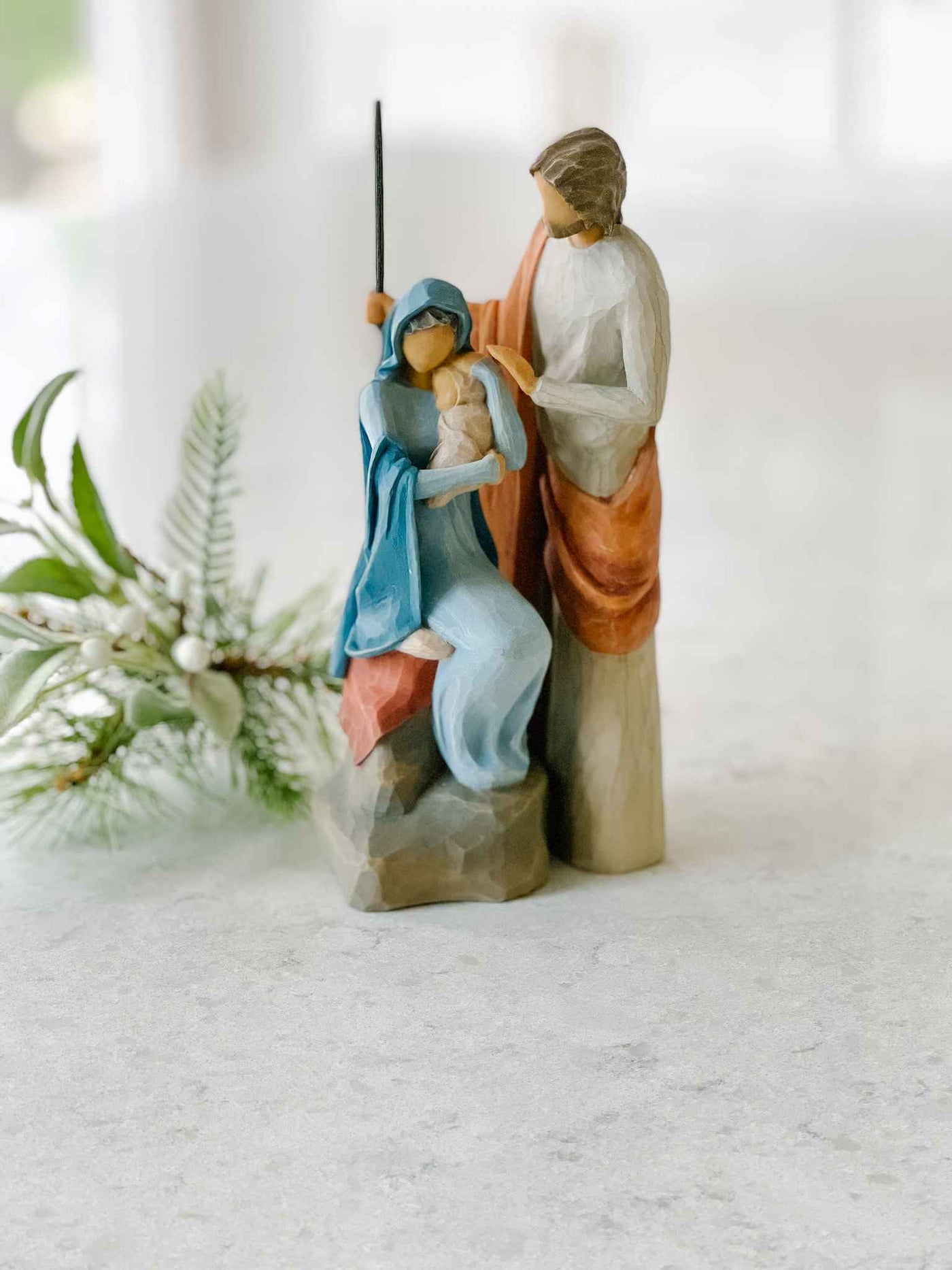 The Holy Family Nativity - Statue