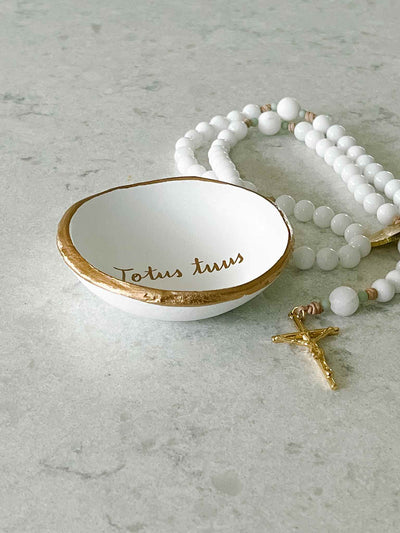 Totus Tuus Rosary Dish