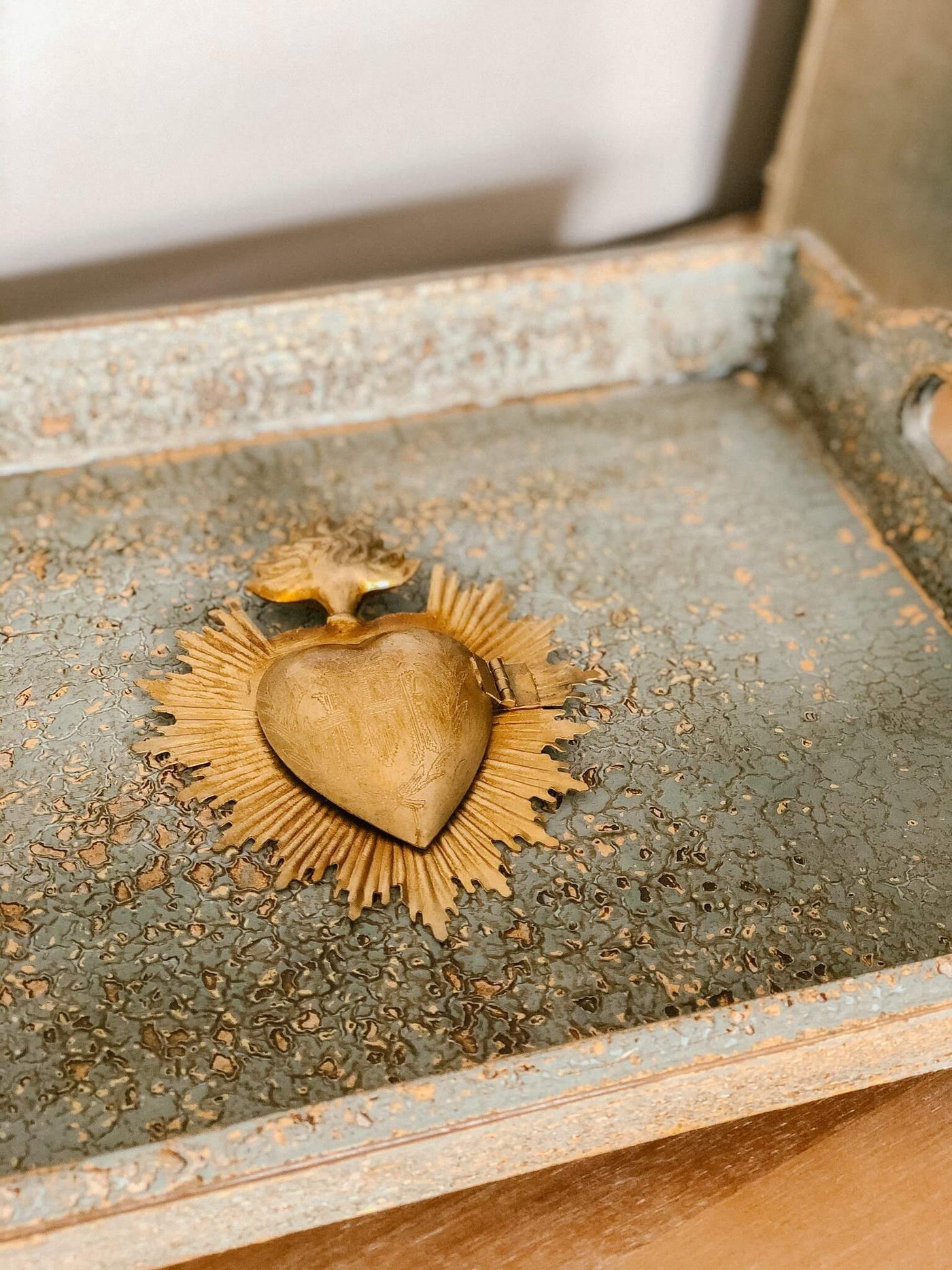 Vintage Sacred Heart Medallion in Gold